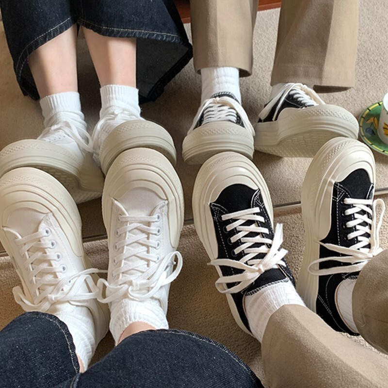 Thick-Soled Canvas Shoes for Women, Dissolving Shoes, Cute Japanese Style Big-Toe Shoes, 2025 Spring New Student Versatile White Shoes for Women