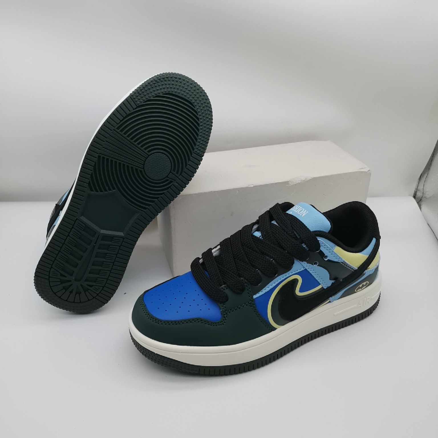 35-44 Tamaño primavera y otoño Fujian zapatos de cuero zapatos de moda para hombres zapatos de skate casuales versátiles transpirables Agam Young