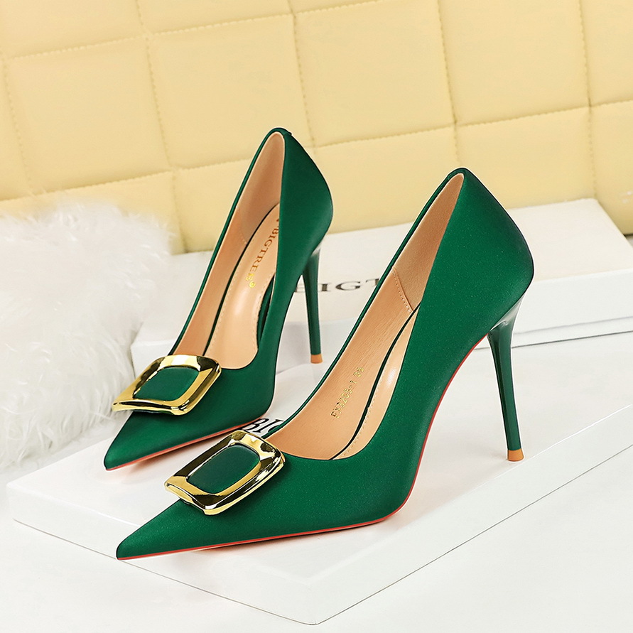 3265-K7 European And American Style Party Fashion Heels Stiletto Shallow Mouth Pointed Toe Sexy Slimming Metal Buckle_vogvips.com