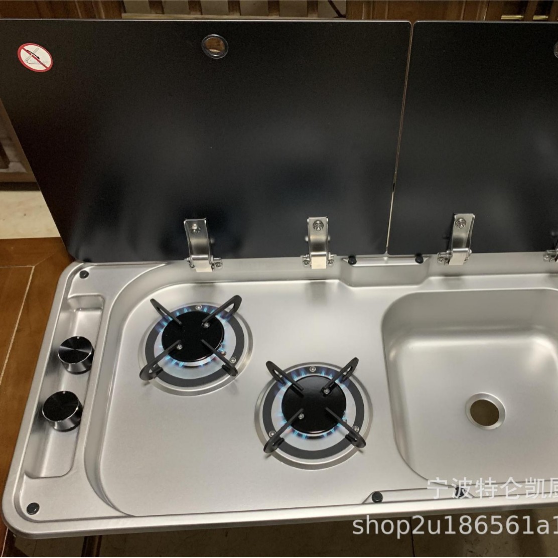 Los fabricantes de fregaderos para vehículos recreativos suministran estufas de gas con tapas, accesorios de hardware para fregaderos con tapas, estufas de gas sin tapas