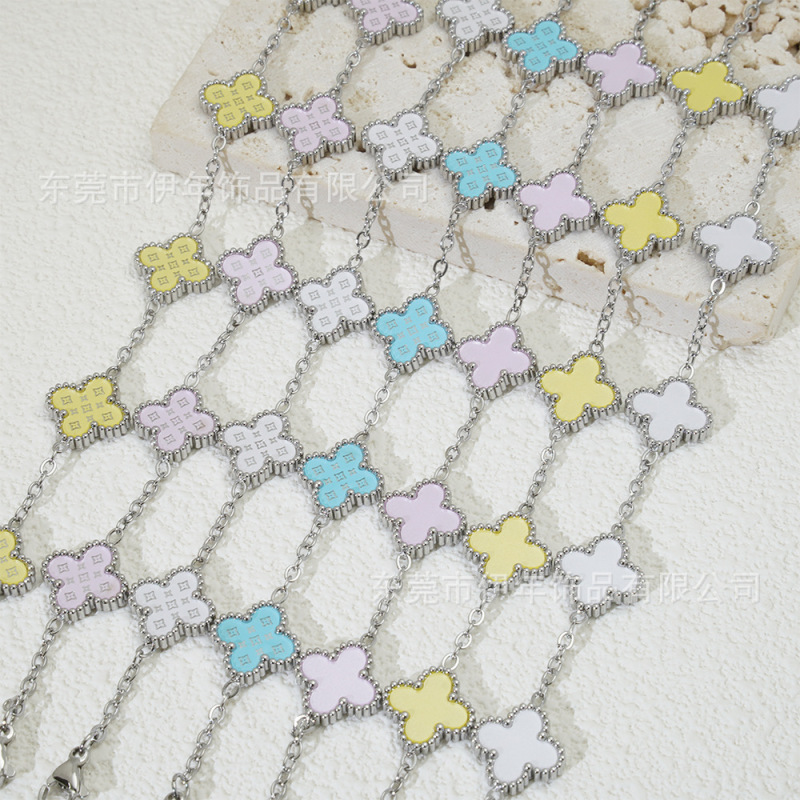 Cross-Border Lucky Four-Leaf Clover Titanium Steel Bracelet Steel Color Fashion Simple Versatile Non-Fading Jewelry Wholesale