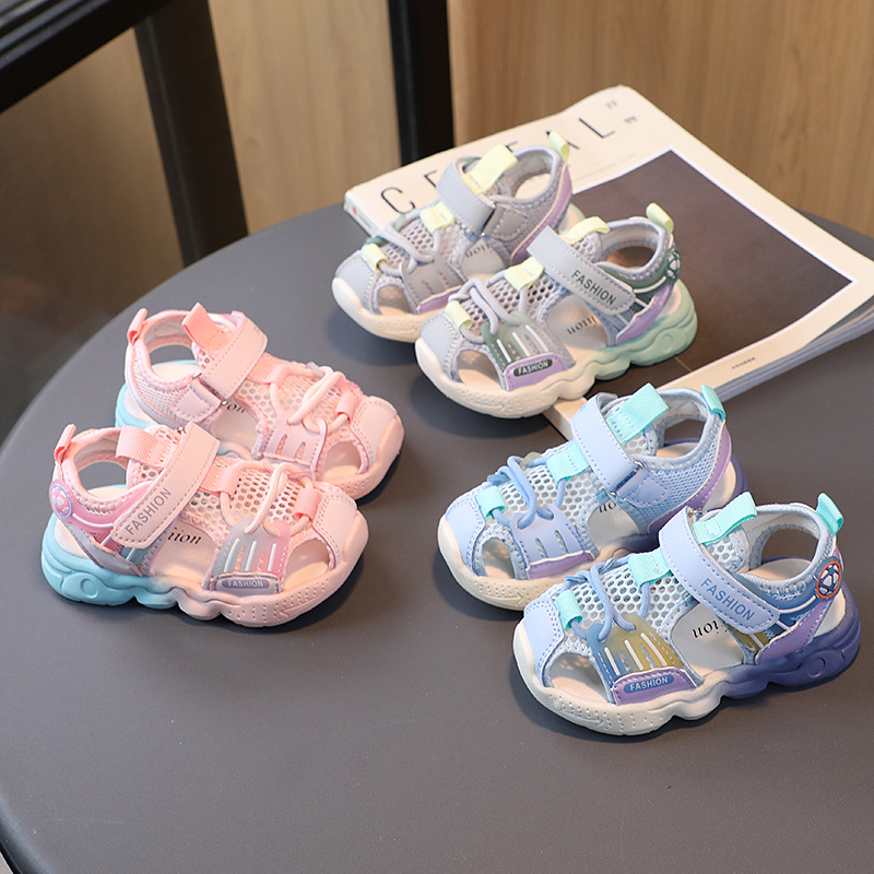 Baotou Sandalen Farbverlauf Weiche Sohle Kinder Jungen und Mädchen Baby Sport Anti Rutsch Mode Leichte Strandschuhe_voghion.com