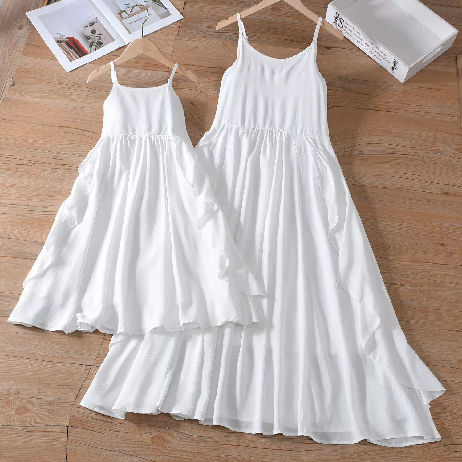 女童装赵丽颖同款白色连衣裙夏季收腰女孩超仙荷叶边绵绸吊带长裙