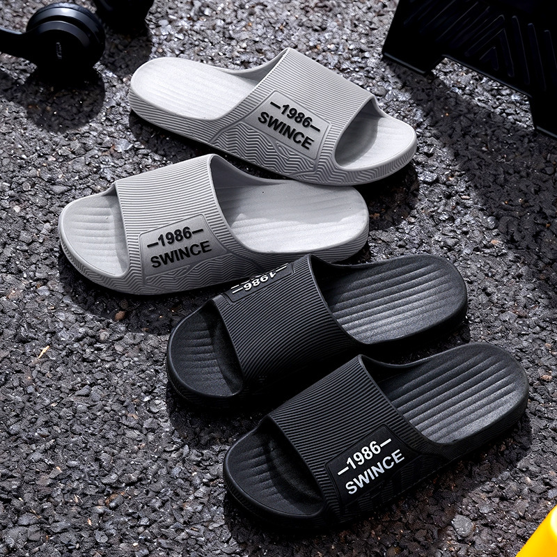 Summer Slippers Wholesale Non-Slip Soft-Soled Slippers Summer Home Indoor Bathroom Bathing Household Thick Slippers for Men Summer Slippers Wholesale Non-Slip Soft-Soled Slippers Summer Home Indoor Bathroom Bathing Household Thick Slippers for Men