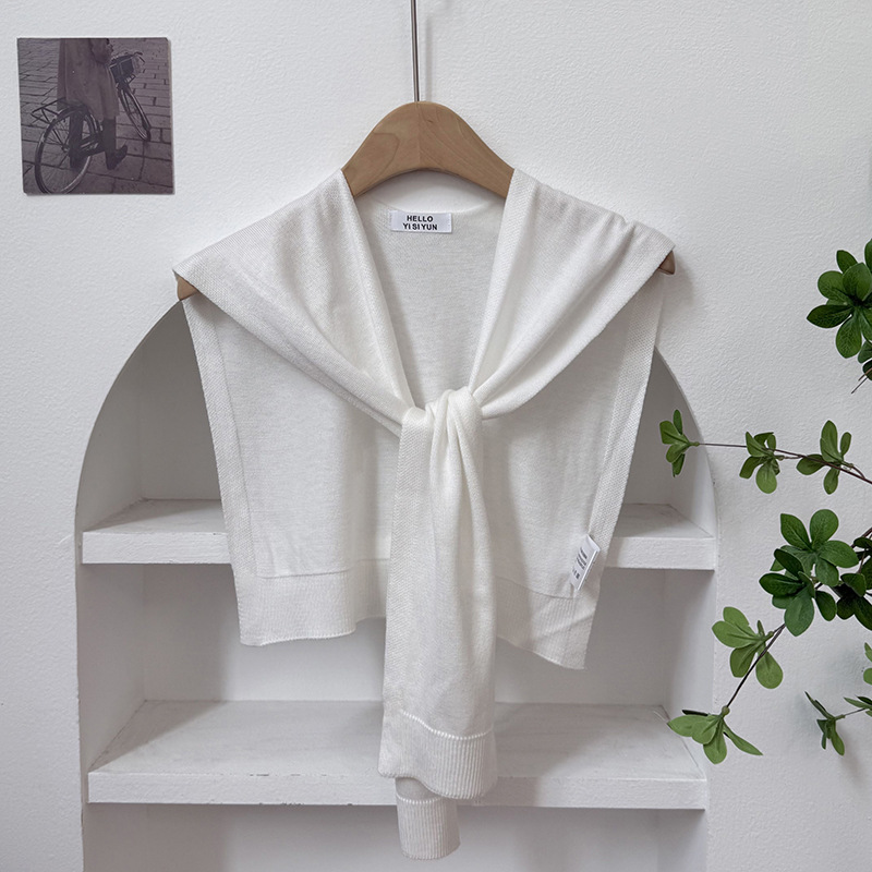 Chal de punto para mujer, versión coreana de primavera y verano, nuevo chal de lana de color sólido de alta gama con cuello falso para habitaciones con aire acondicionado.