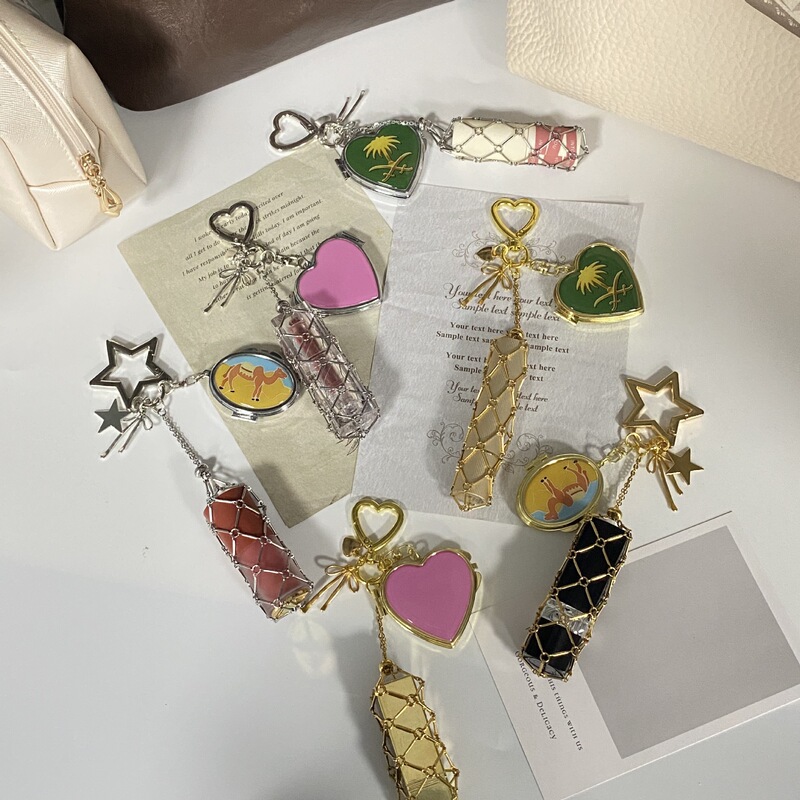 New Stainless Steel Mesh Lipstick Holder DIY Bag Decoration Glue Model Is a Practical Heart Keychain Made According to the Picture