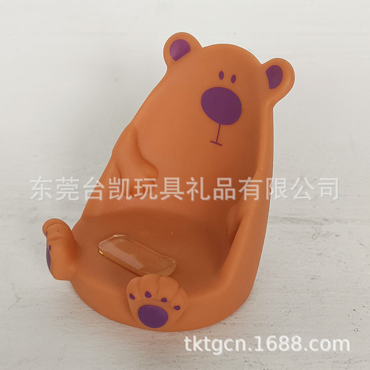 Manufacturer Customized Desktop Lazy Artifact Bear Mobile Phone Holder Creative Multifunctional Bracket Pvc Office Small Ornaments