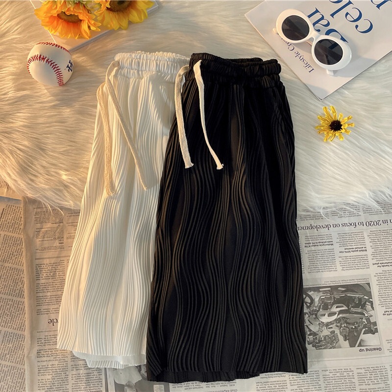 Summer lightweight ice silk casual shorts, unisex, Hong Kong-style, Japanese-inspired design, trendy, loose-fitting, basketball shorts, five-point length, athletic shorts