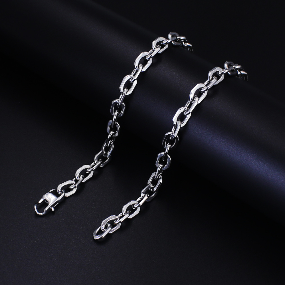 Hammered Cross Octagonal Cuban Link Chain Bracelet For Men_voghion.com