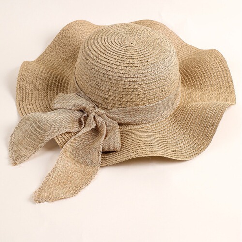 Summer women's travel sun protection large brim beach hat wavy ribbon versatile simple sun hat manufacturer wholesale straw hat