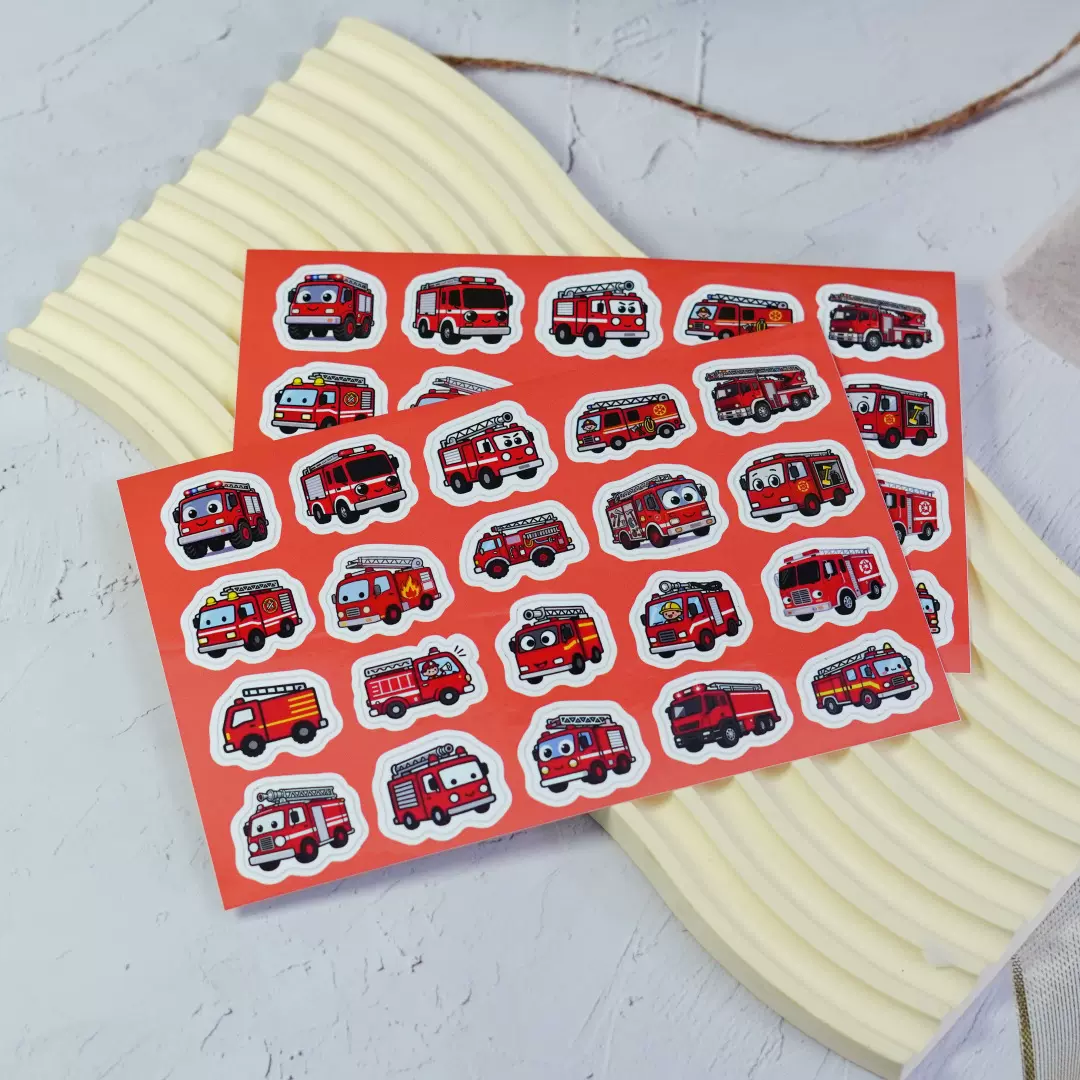 100贴消防车贴纸小汽车儿童文具玩具水杯装饰防水卡通涂鸦贴纸