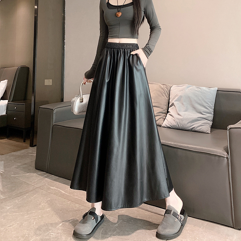 松紧腰遮胯显瘦大摆皮裙女2025秋季新款气质垂感高腰半身裙A6515|undefined