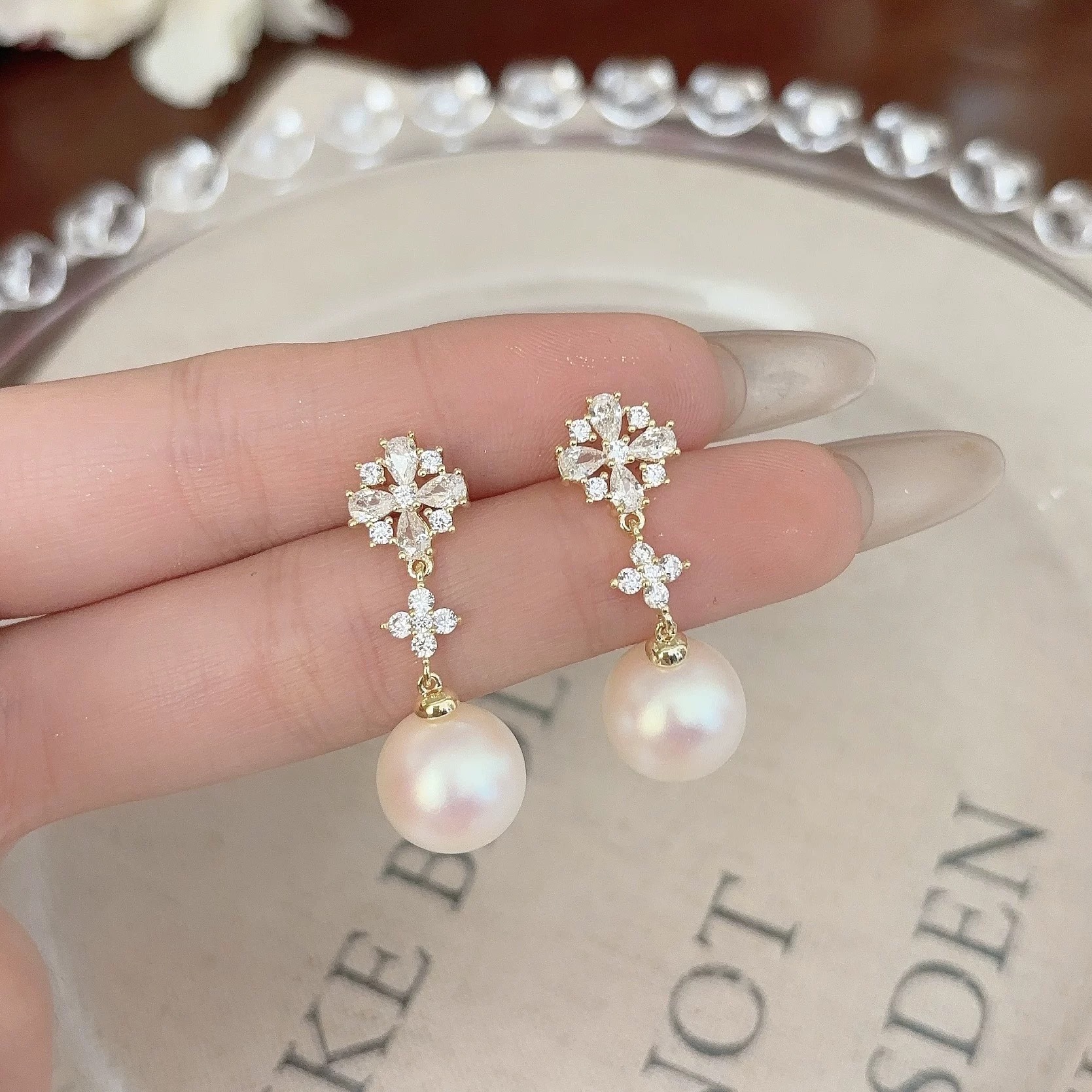 46# gold rhinestone pearl pendant earrings