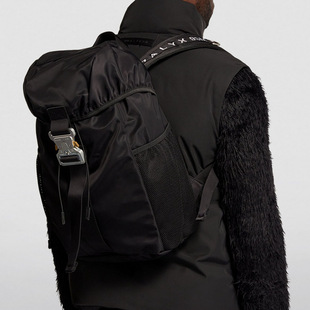 ֻ��һ�� 1017 ALYX�� 9SM BAGS �p���backpack�C����Ů��X��
