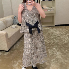 2025年春の新型CH南油工場の甘い少女風重工の透かし編みの中の長いスカート
