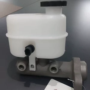 20845347/5 Brake Master Cylinder, compatible with Chevrolet and GMC pickup trucks/SUVs, direct from the factory