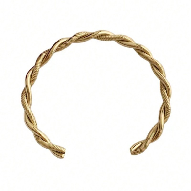 Red de celebridades con el mismo estilo de pulsera de apertura de giro de oro de arena, pulsera de apertura en forma de C chapada en oro retorcido de acero inoxidable, joyería al por mayor