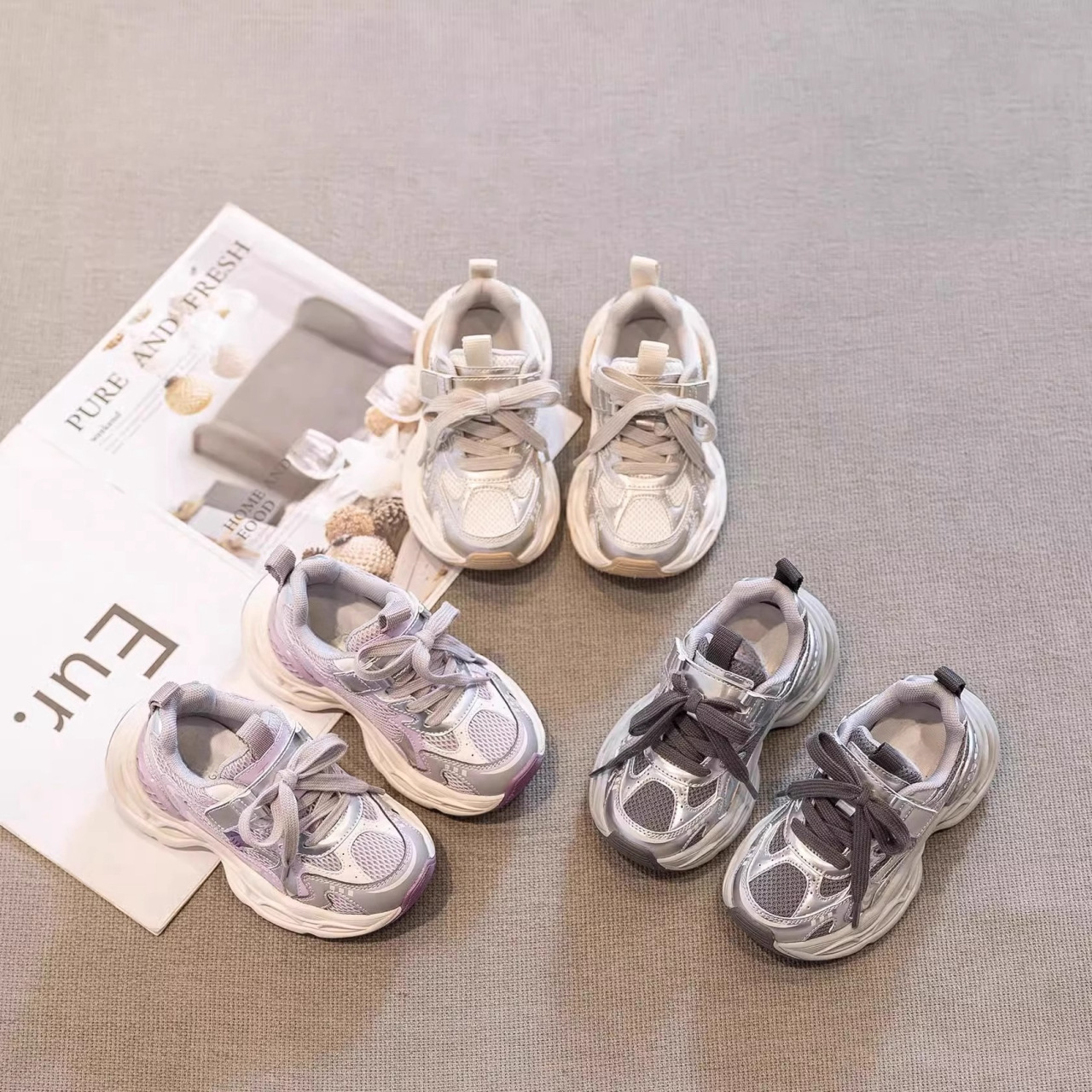 Children's fashionable lightweight sneakers for leisure for boys