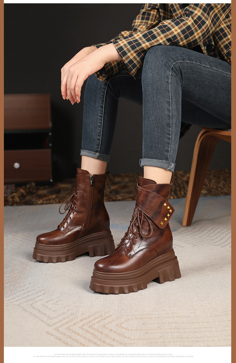 Boot Martin đinh tán cổ cao đế dày độn bên trong gót 10 cm — Màu đen lót nhung chi tiết 5