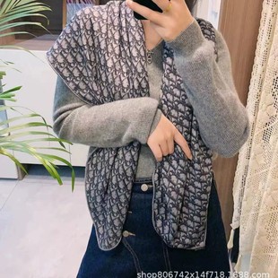 ���{�{D���������ϻ���ĸ70��ë30ɣ�Q�z105�󷽽�Ů�z���������