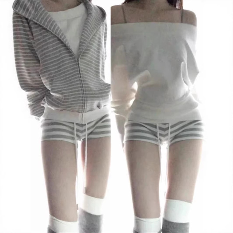 American-Style Spicy Girl Pure Desire Striped Sports Shorts for Women, Summer 2026 New Tight-Fitting Low-Waist Hip-Hugging Hot Pants American-Style Spicy Girl Pure Desire Striped Sports Shorts for Women, Summer 2026 New Tight-Fitting Low-Waist Hip-Hugging Hot Pants