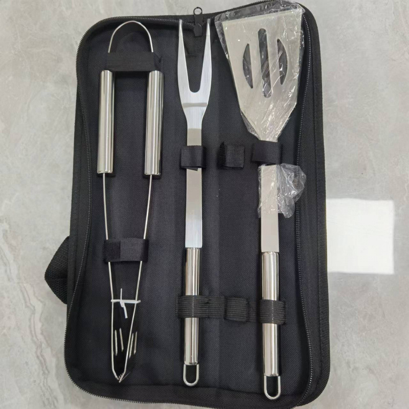 Fábrica de suministro de parrilla de acero inoxidable conjunto de parrilla de parrilla de parrilla portátil al aire libre conjunto de herramientas de parrilla de parrilla combinada