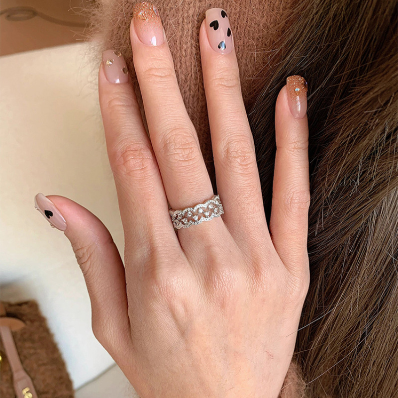 Xiancan Jewelry's New Full-Diamond Lace For Women A Simple, Unique, Thin, Stackable Ring That Is Fashionable And Trendy_voghion.com