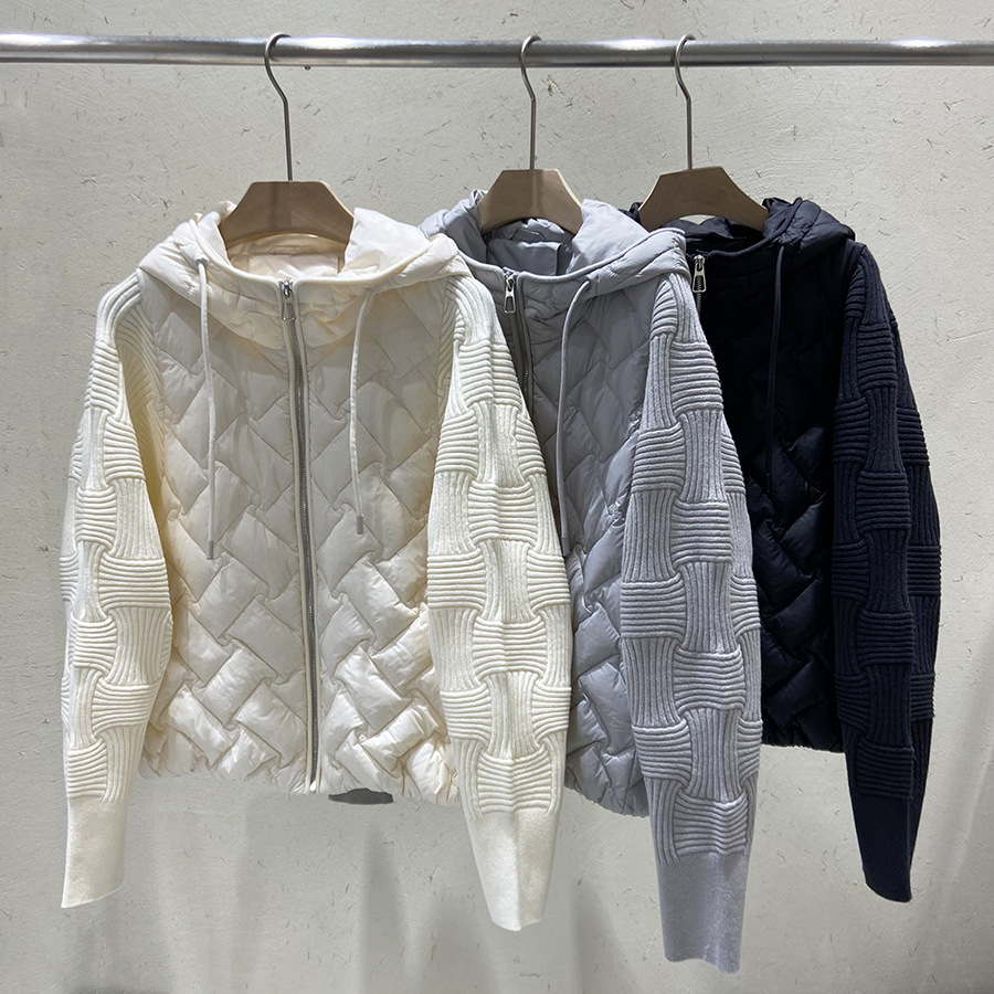 90 White Duck Down Jacket Women's Short Autumn and Winter 2024 Hooded Knitted Sleeve Stitching New Korean Style All-match Jacket