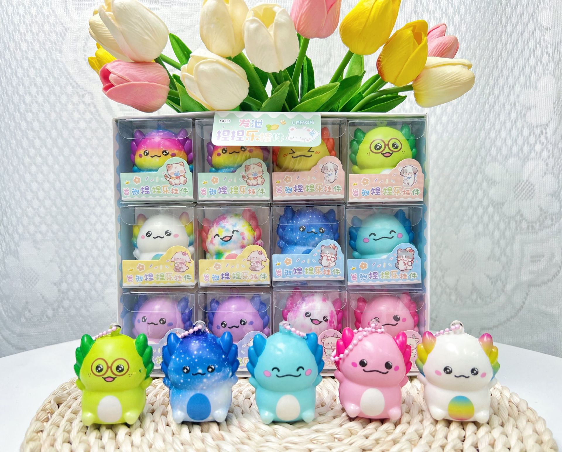 B huevo redondo muñeca pinch música colgante decorativo mochila lindo europeo TPR pinch música juguete lento rebote pequeño juguete descompresión