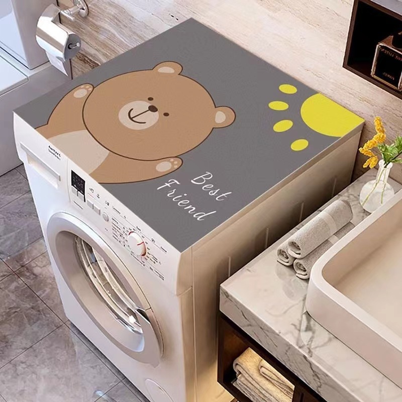Gray brown bear