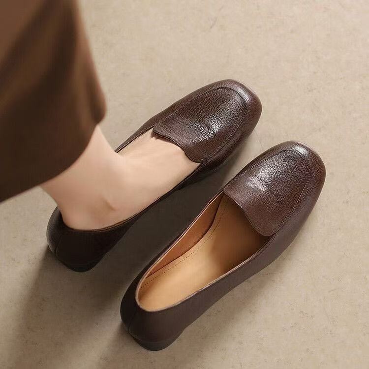 2026 primavera y otoño nuevos zapatos de tacón bajo superficial retrógrado francés nuevos zapatos Lefour zapatos de mujer de tacón grueso un pedazo pequeño zapatos de cuero