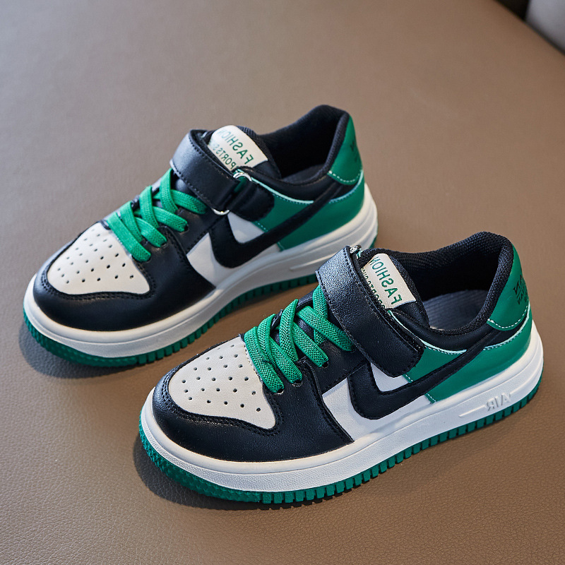 Zapatillas de deporte para niñas Primavera y otoño 2023 nuevos niños medianos y grandes zapatos AJ diseño inferior suave zapatilla de deporte para niños zapatos de bebé