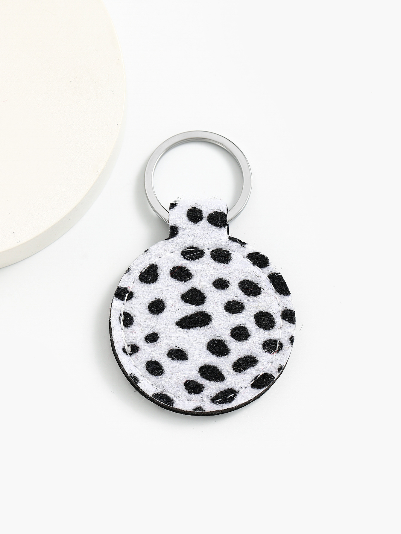 12g Weight Keychain Classification 1 Piece Quantity Daily Occasion PU Material Leopard Pattern Unisex Gender Casual Style Casual Leopard PU Unisex Keychain 12