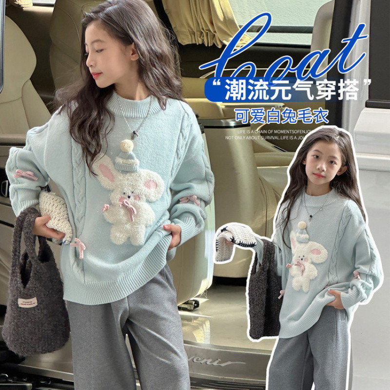 Zhili children's winter sweater for girls, 2025, fashionable cartoon rabbit appliqué knitted sweater, thickened and warm.