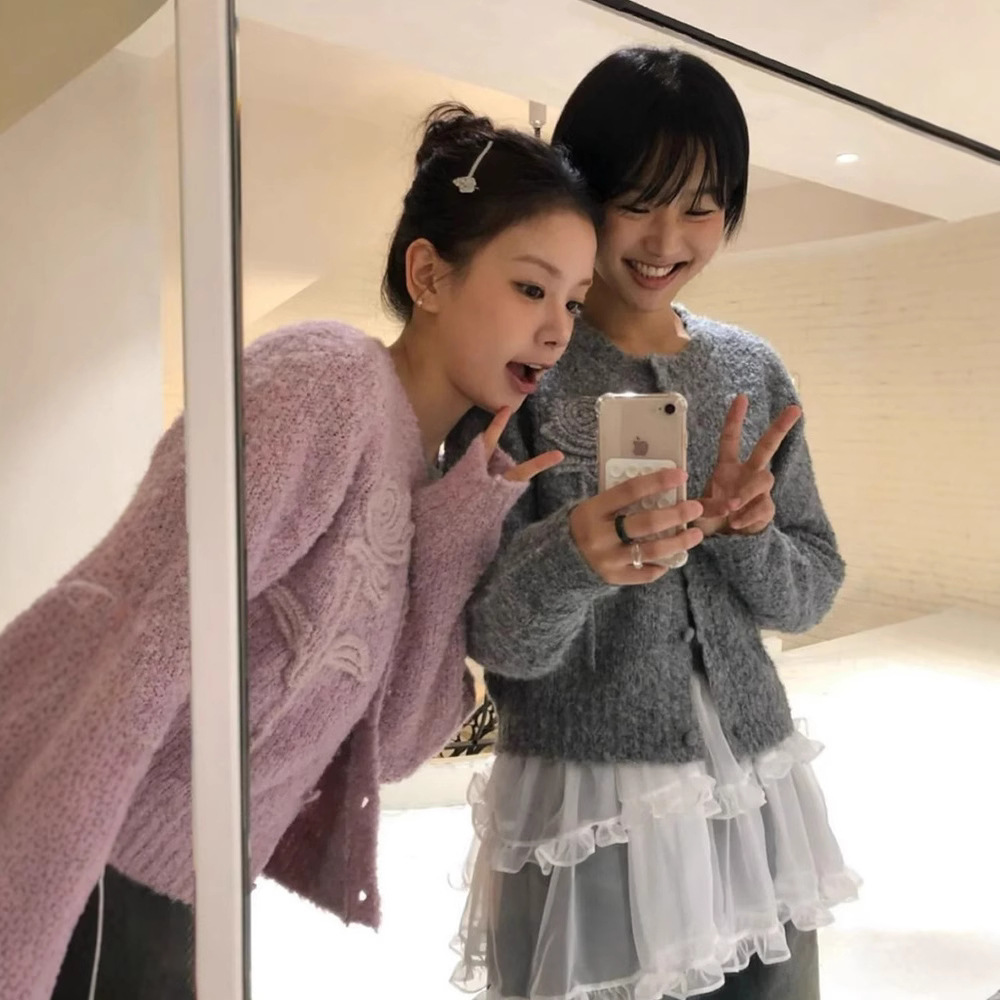 现H 立体玫瑰花圆领开衫毛衣2025新款春秋甜美针织外套韩系东大门