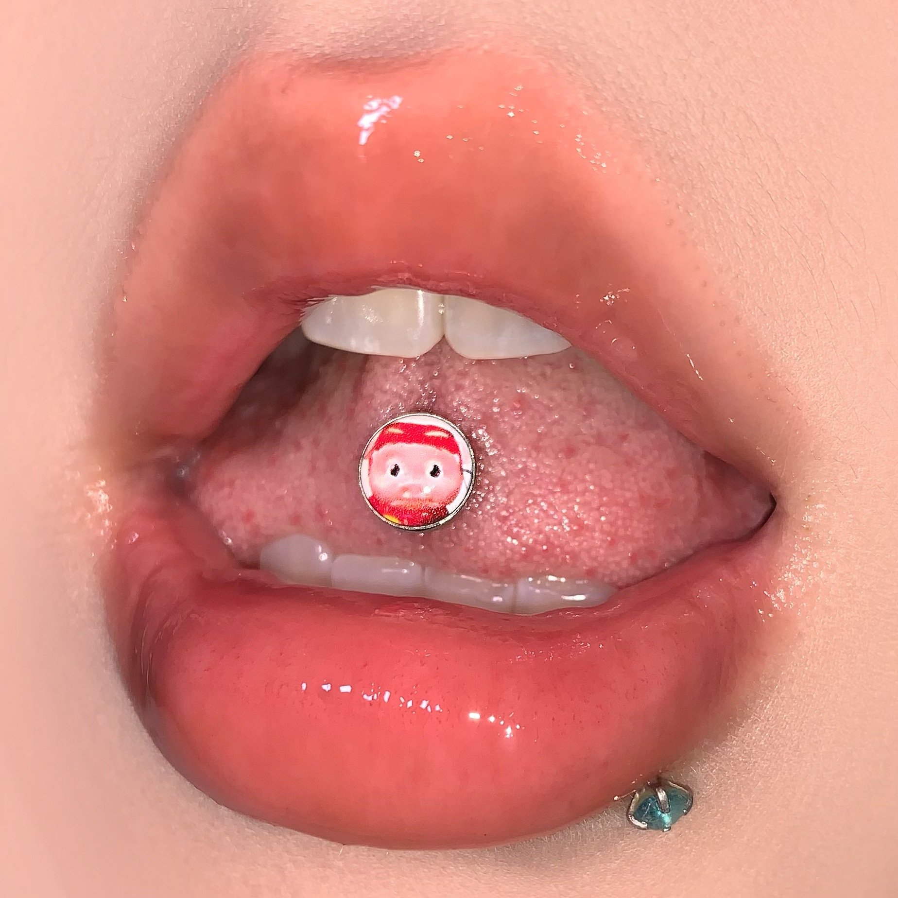 Pointed labret stud close-up product detail