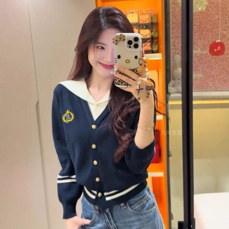 Korean Preppy Style Contrasting Navy Collar Fake Two-Piece Long-Sleeved Knitwear for Women Autum New Embroidered Design Knitwear