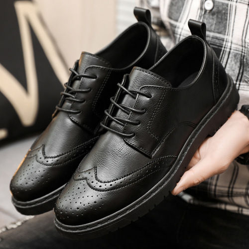 Casual leather shoes for men spring new brogue men's shoes British retro sneakers Korean style trendy shoes workwear versatile shoes