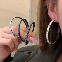 2025新款爆款耳环女素圈高级感欧美冷淡风小众简约气质大耳圈耳饰