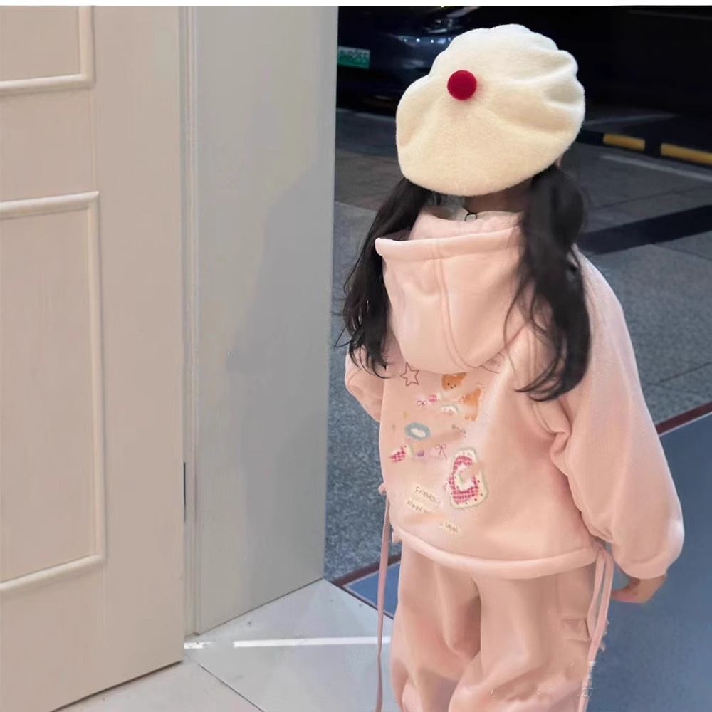 2025女童套装秋冬新儿童加绒卡通连帽卫衣外套小童休闲卫裤两件套
