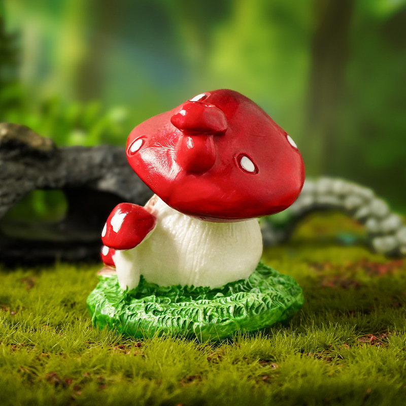 Venta caliente casa de hongos rojos decoración de micro paisaje artesanías de resina accesorios de decoración de sueños de cuento de hadas de bricolaje en stock
