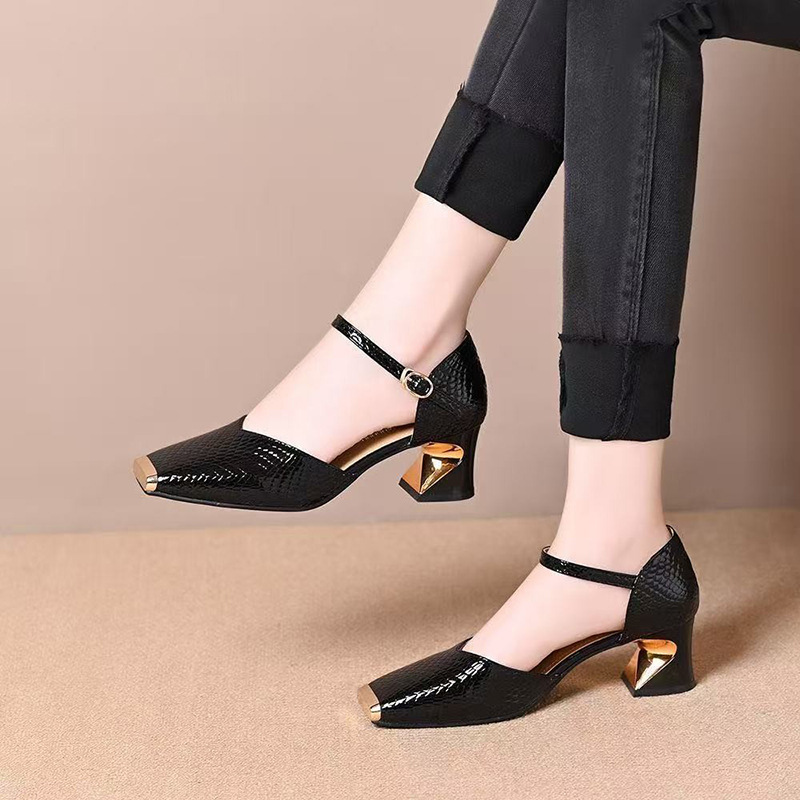 Fashion Square-Toe Chunky Heel Sandals for Women, New Summer Style with Single Strap Patent Leather High Heels, Comfortable and Versatile