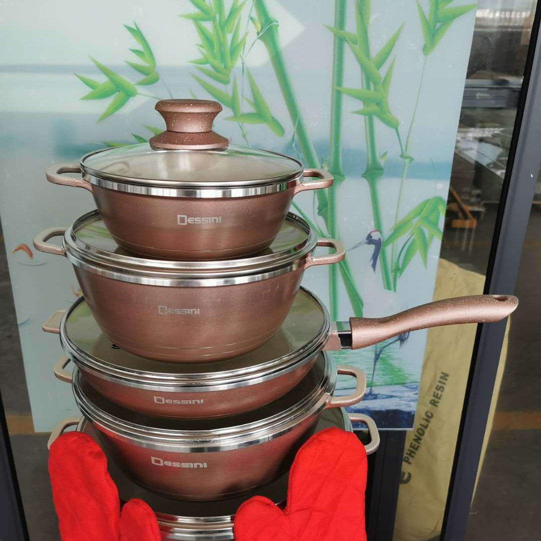 Juego de ollas y sartenes Dessini de 12 piezas antiadherentes, juego de 12 piezas de aluminio fundido a presión, olla para sopa, sartén honda de fondo plano, juego de piedra Maifan para uso doméstico.