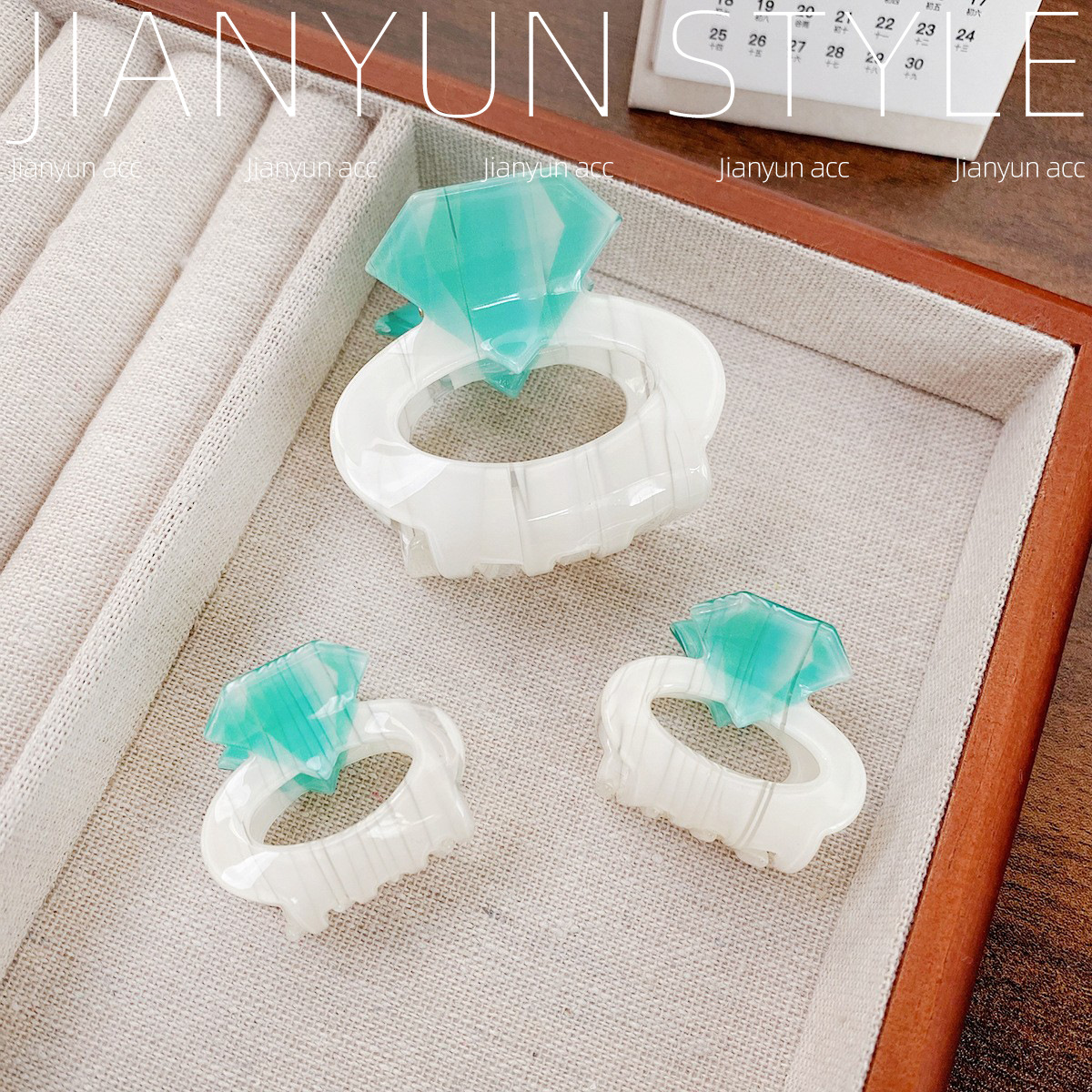 New Beautiful Grabber Diamond Ring Imitation Acetic Acid Shark Clip Elegant Simple Hair Clip High-End Versatile Hair Accessories Headwear for Women