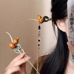 古代風山鬼花ひょうたんタッセルヘアピン女性の新しい中国風のヘアピン毎日の通勤ヘアピン