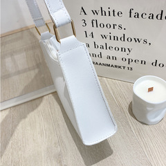 Bags 2022 new winter niche design embroidered armpit bag shoulder bag crossbody bag one piece drop shipping