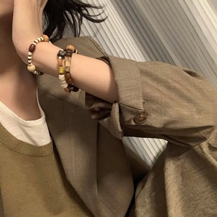 ľ�鬔觴�����朲���ɫŮ�ļ����С���Еr�аٴ����Ů���l