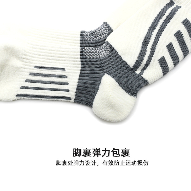 �ӹ���������ū��ë���ﶬ�Ӻ����ɽ�ౣů�˶�����Ů��ѩ��