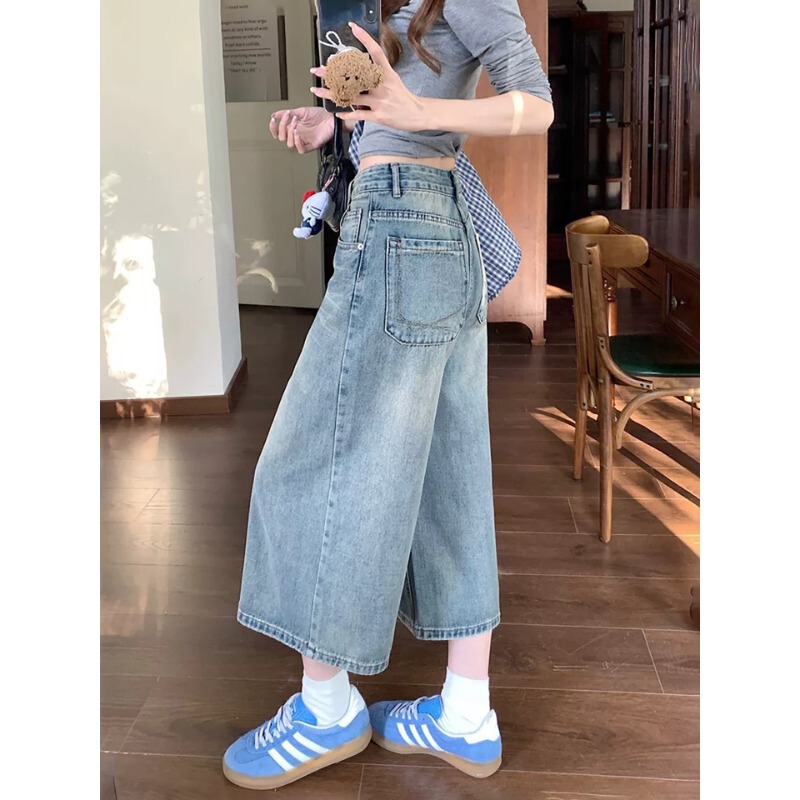American retro light-colored distressed cropped straight-leg jeans for petite women, high-waisted loose wide-leg pants, capri pants American retro light-colored distressed cropped straight-leg jeans for petite women, high-waisted loose wide-leg pants, capri pants