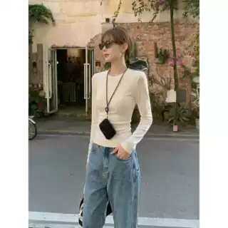 紧身辣妹风内搭上衣女白色T恤春秋季修身正肩打底衫简约气质长袖